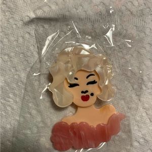 Marilyn Monroe👍🏻❤️ brooch, pin statement